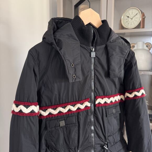 CHANEL Sport Down Filled Black Stitched Yarn Hooded Snow Jacket 36 Logo Zip Coat - Picture 2 of 7